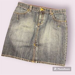 Old Navy Jeans jean mini skirt, 100 % cotton, low waist, sz 8, EUC